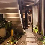 Casa Siete Infantes